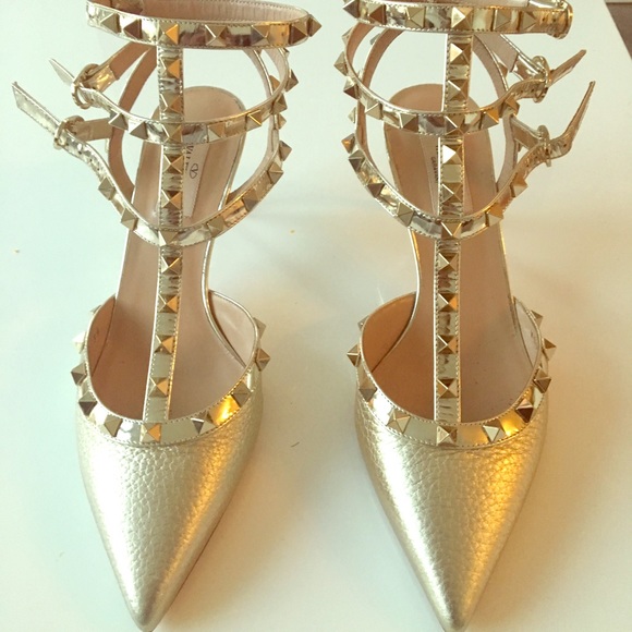 BNIB Valentino Garavani Rock65 Pumps- Size 39 - Picture 1 of 2